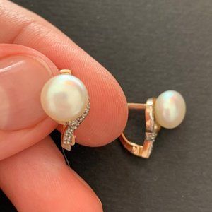 14K gold earrings with pearls and cz